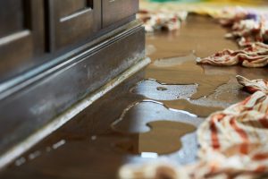 Water & Flood Damage Restoration - ServiceMaster Restoration By Simons - Chicago