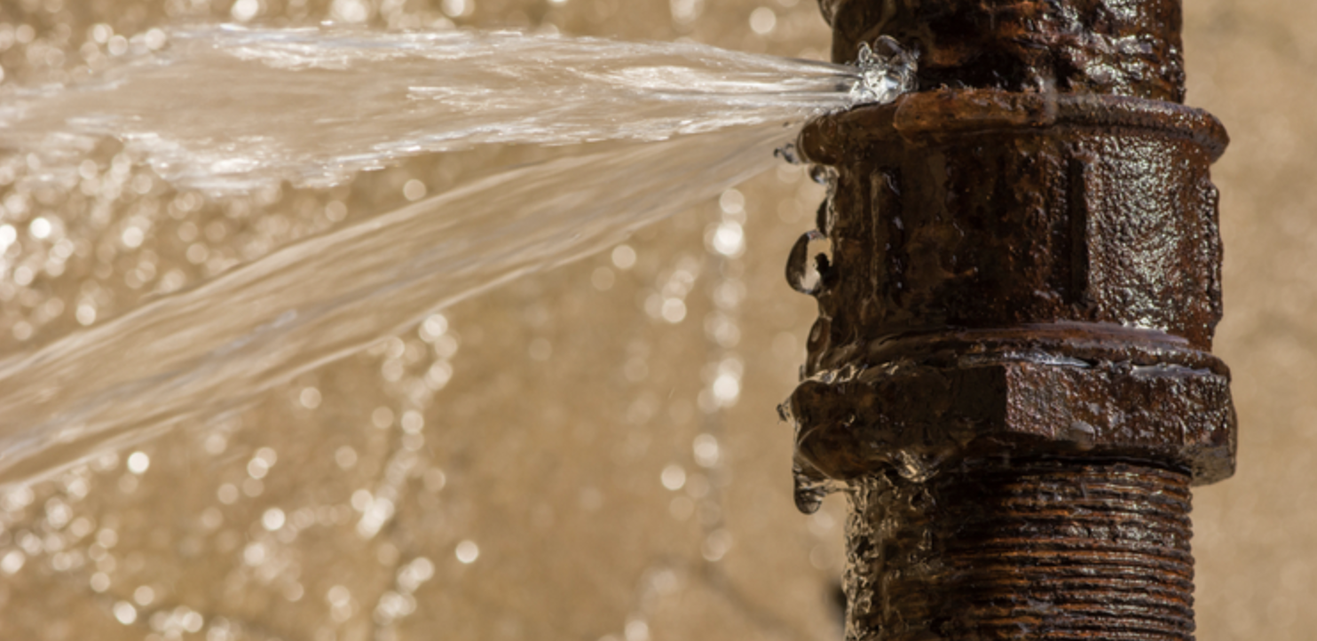 5 Simple Points to Remember when Dealing Water Damage from a Burst Water Pipe